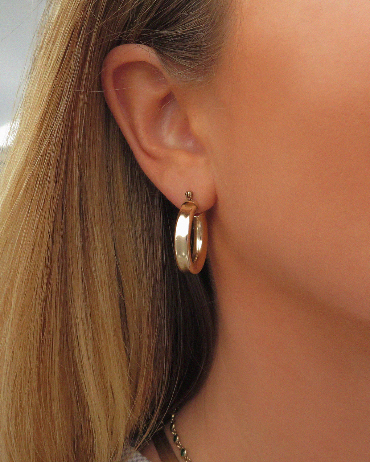 Milan Hoop Earrings - Everyday Earrings - 14k Gold-Filled | The Littl Australia