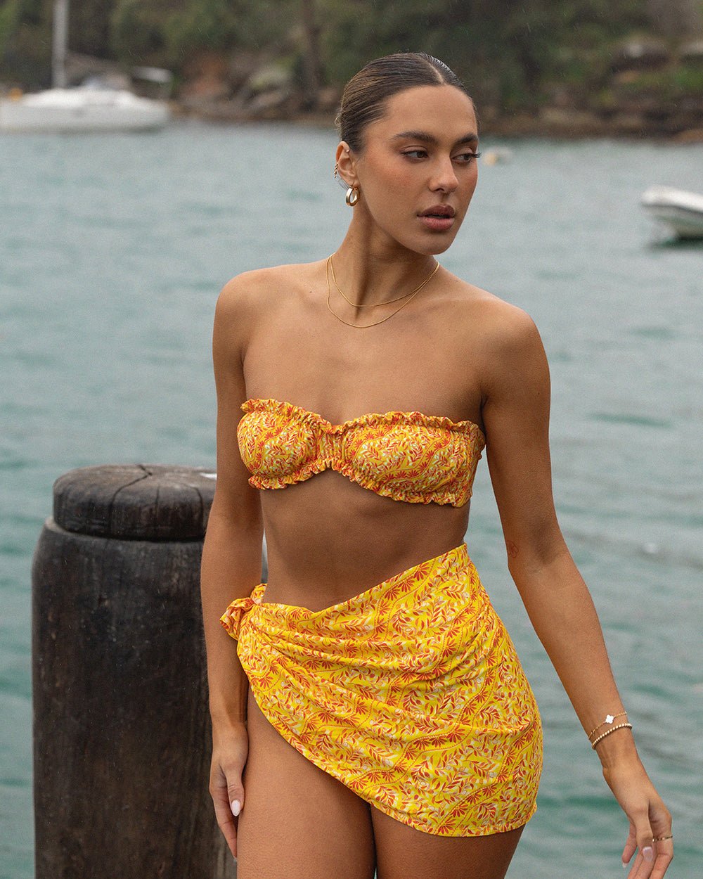 Cover-Up - Spicy Olive - On Model - Waterproof | The Littl