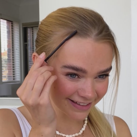 Flyaway Fix Serum FFS demo video