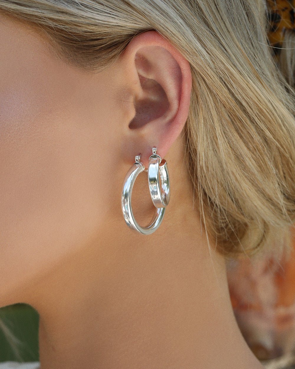 Chicago Hoop Earrings - Sterling Silver - Close-Up - Waterproof | The Littl