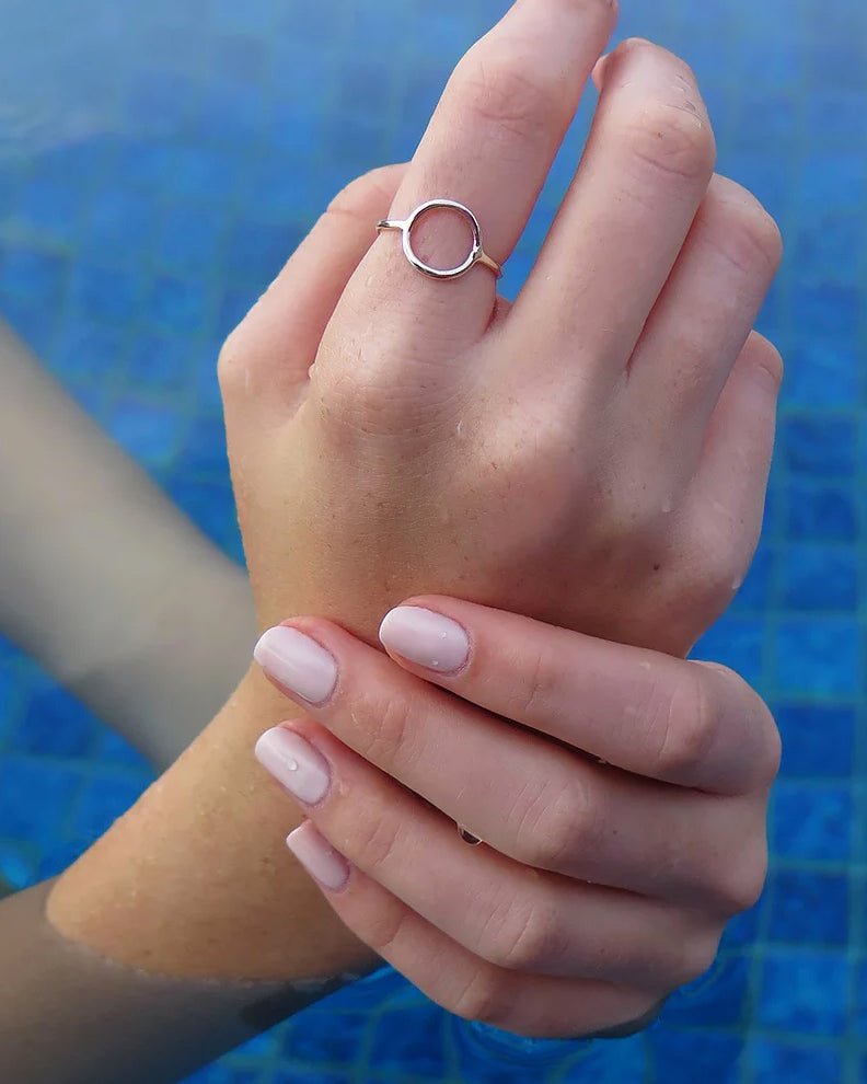 Circle Ring - Sterling Silver - Waterproof & Tarnish-Resistant | The Littl