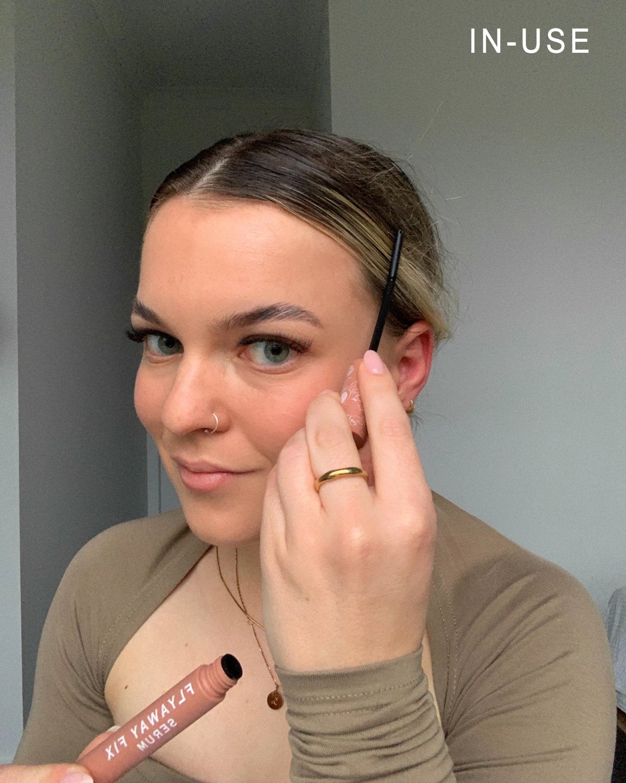 Flyaway Fix Serum - Side View | The Littl