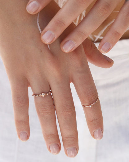 White Clover Necklace - 14k Rose Gold-Filled - Waterproof & Tarnish-Resistant | The Littl